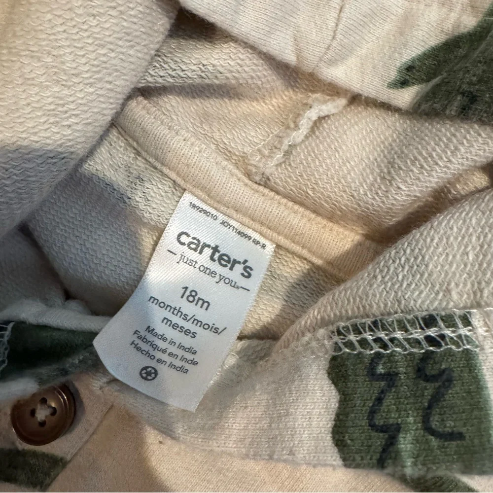 Carter’s Baby Boy Hoodie‎ 18M Beige Alligator Print Hooded Sweatshirt EUC